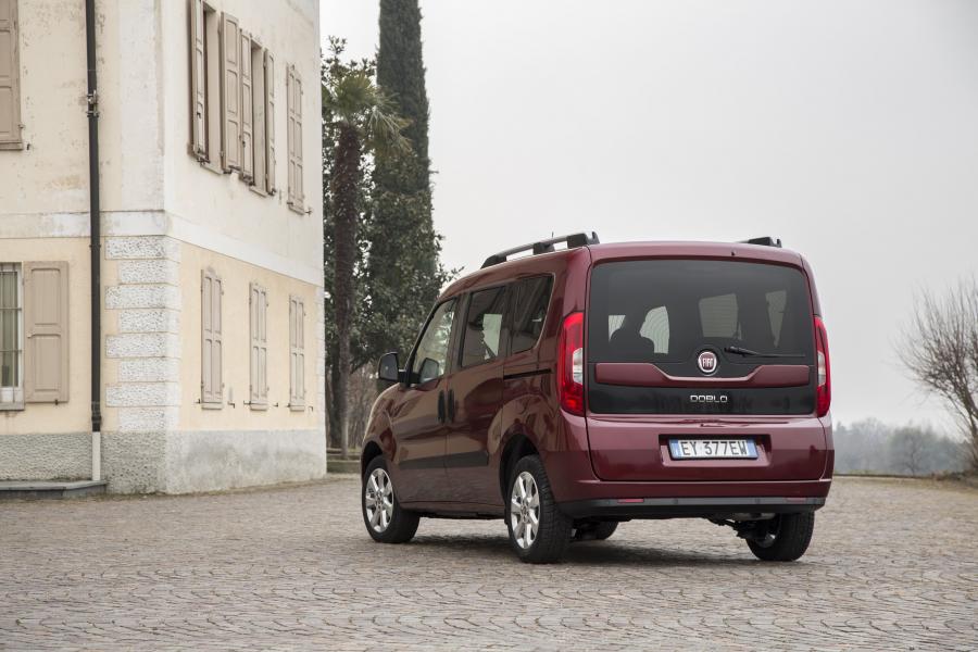  Fiat Doblo (152) 2015 года  (фото 12 из 47)